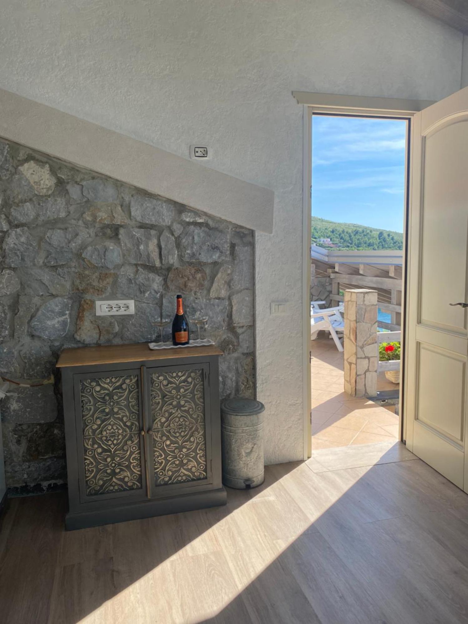 B&B Villa La Petra Сан-Никола-Арчелла Номер фото