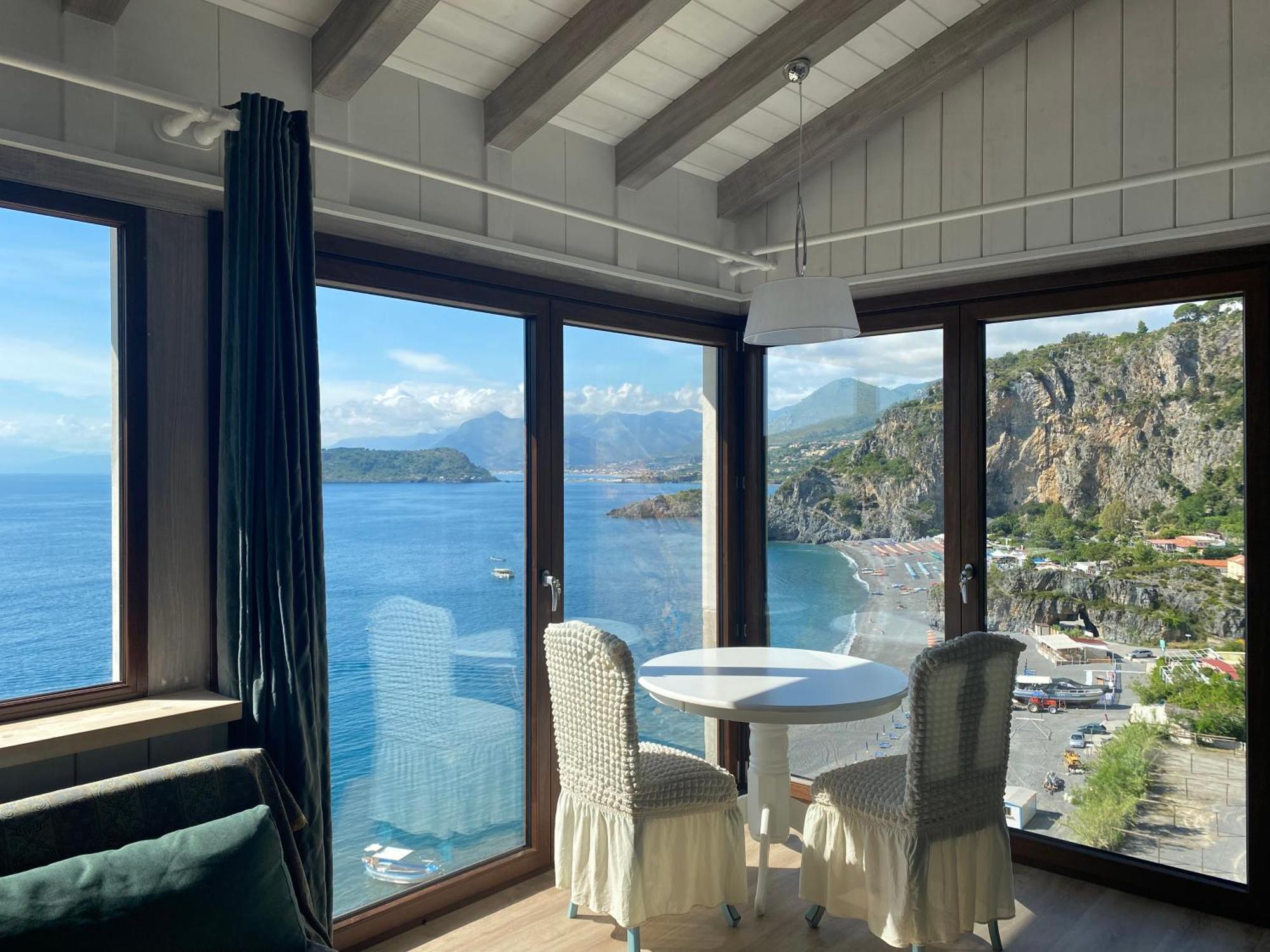 B&B Villa La Petra Сан-Никола-Арчелла Номер фото