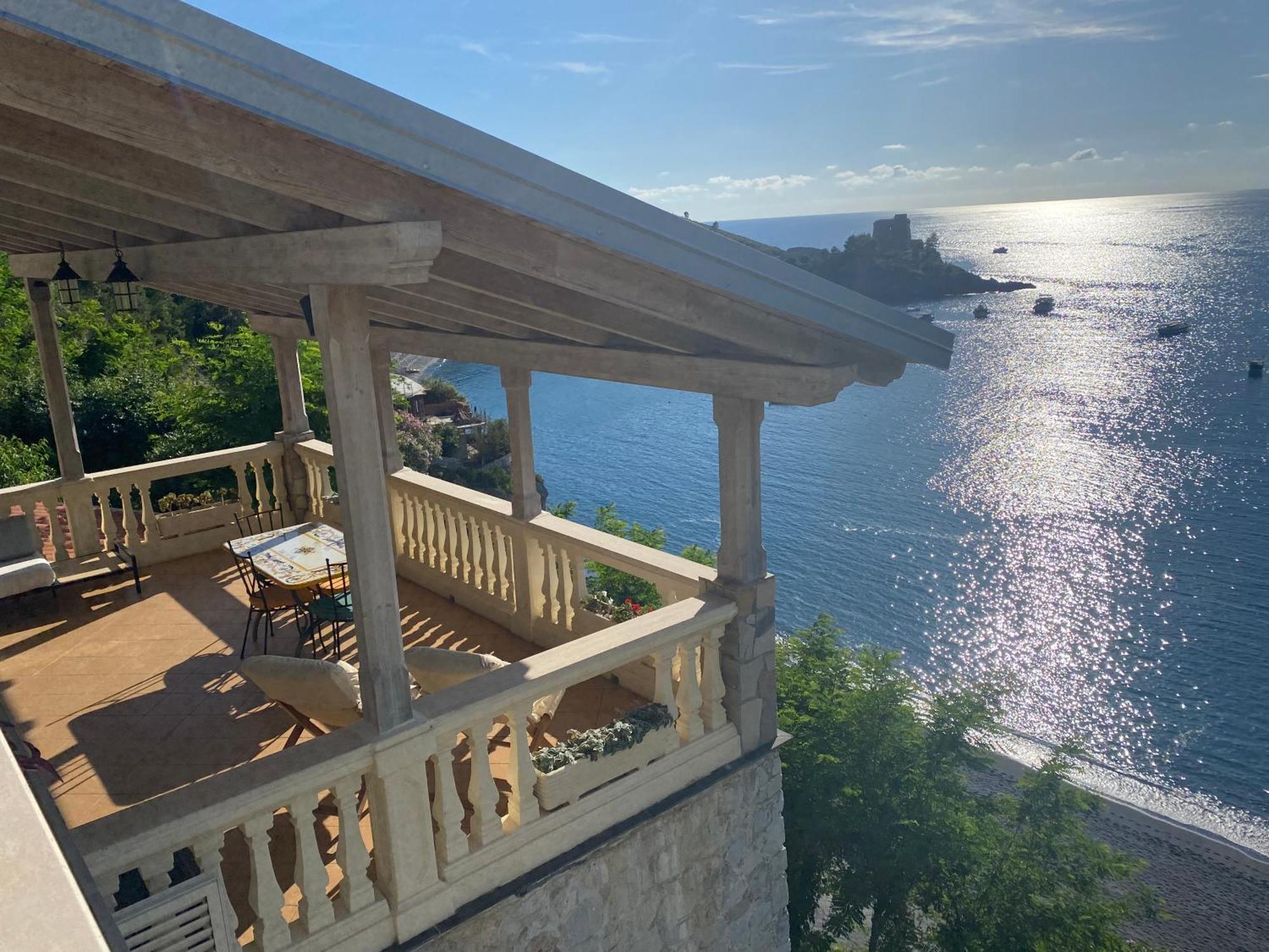 B&B Villa La Petra Сан-Никола-Арчелла Номер фото